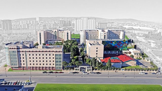 Onkologiya Mərkəzi 52 minlik polietilen paket alır