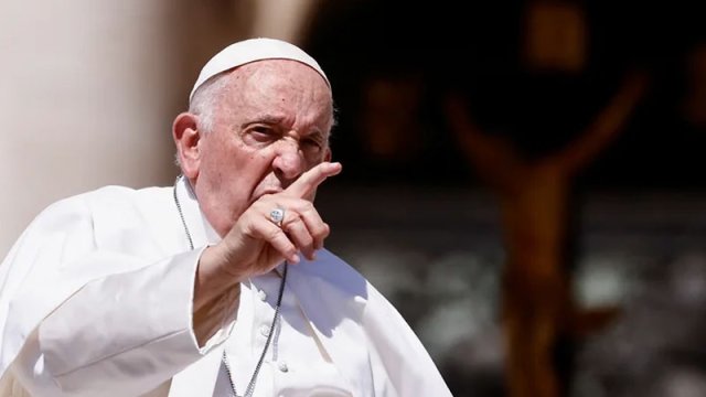 Roma Papası Ukraynanın sülh sazişi ilə bağlı mövqeyində dəyişiklik görür