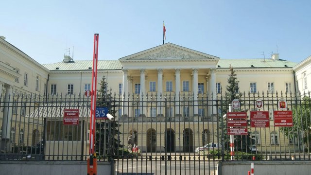 Polşalıların ukraynalı qaçqınlara münasibəti pisləşir - ŞOK SƏBƏB