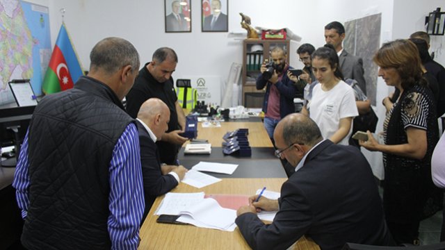 Laçına köçürülən ailələrə evlərinin açarları verildi - FOTOLAR