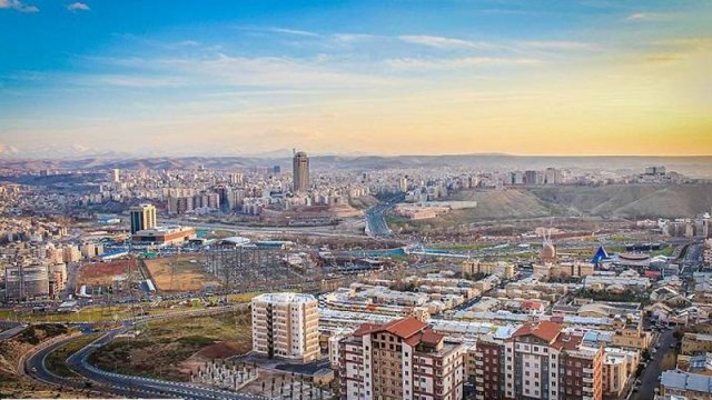 Təbriz küçələrində yeni şüar: 