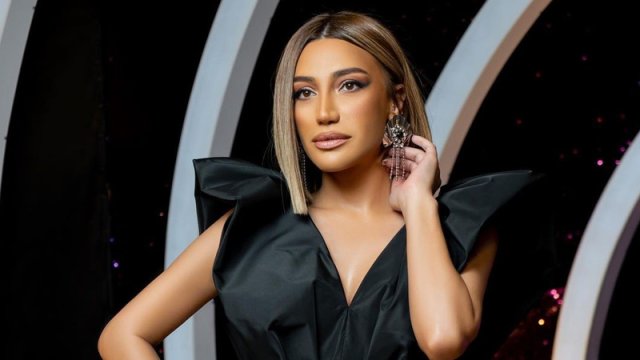 Röya Ayxan 3 gün konsert verəcək, xeyriyyə məqsədi ilə albomlar satacaq