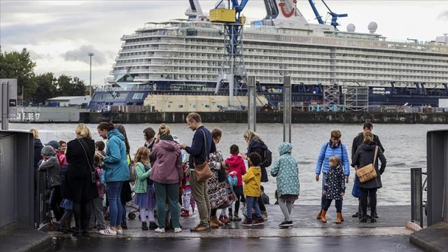 Almaniyanın əhali artımı son 32 ilin ən yüksək səviyyəsinə qalxdı - REKORD