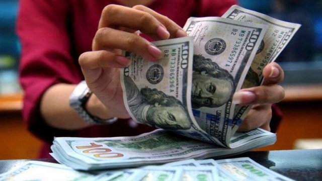 Xaricə gedərkən özümüzlə nə qədər məbləği ölkədən çıxara bilərik? - AÇIQLAMA