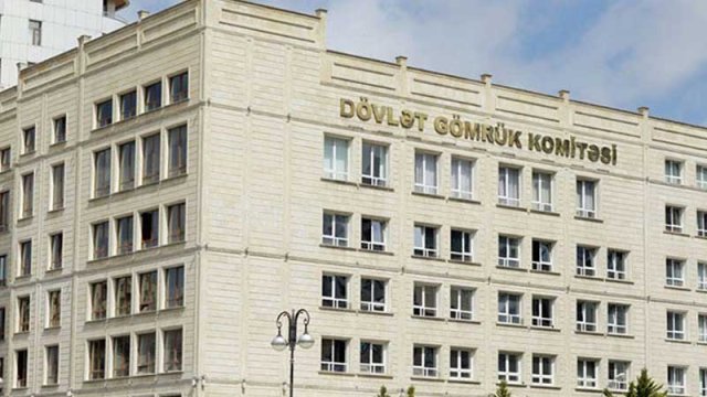 Gömrük Komitəsi iki şirkətə qarşı iddia qaldırdı