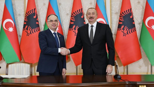 Azərbaycan və Albaniya prezidentləri mətbuata bəyanatlarla çıxış edib - TAM MƏTN