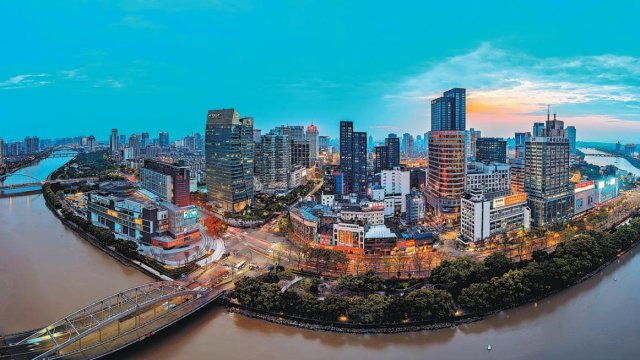 Çin əyaləti 2022 COVID-19 ölüm statistikasını silib