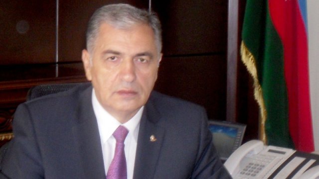 76 yaşlı icra başçısı da yola salınır