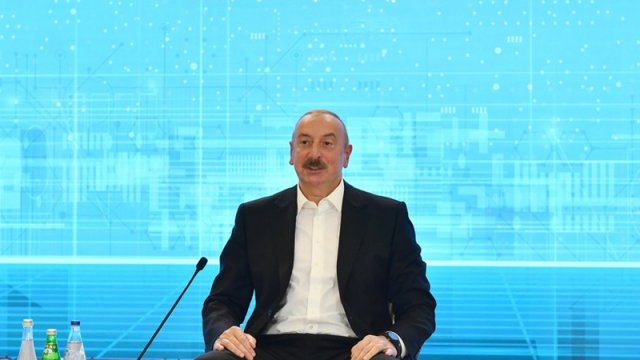Prezident Şuşada Qlobal Media Forumunda çıxış etdi - YENİLƏNİB