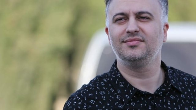 “Uşaqlarımı mənə qarşı “silah” kimi istifadə edir” - QALMAQALLI AÇIQLAMA