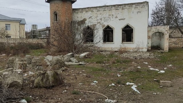 Xudat şəhərindəki Сümə Məscidi xarabalığa çevrilib - FOTOLAR