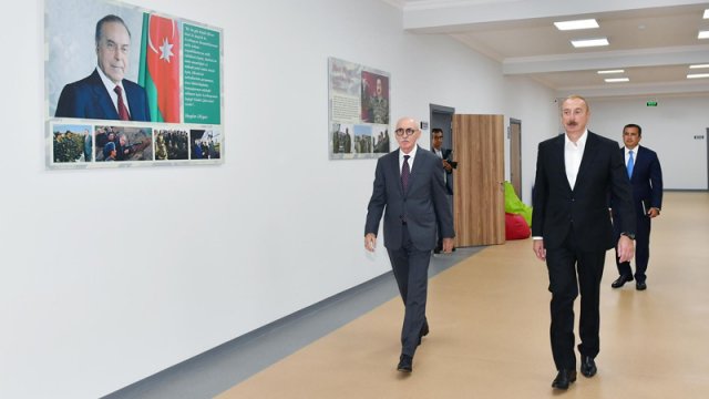 Prezident Şəmkirdə səfərdə olub - FOTO/YENİLƏNİB