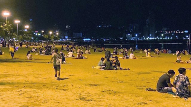 Taylandda çimərlik “komendant saatı” tətbiq oluna bilər