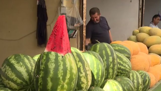 Ötən il 20 qəpiyə, bu il isə 50 qəpikdən ucuz satılmayan qarpız - SƏBƏB
