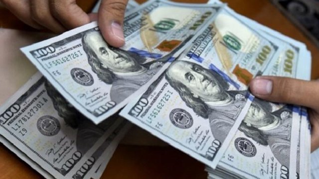 Bank hesabına səhvən 10 milyon köçürdülər, xərclədi, indi isə...