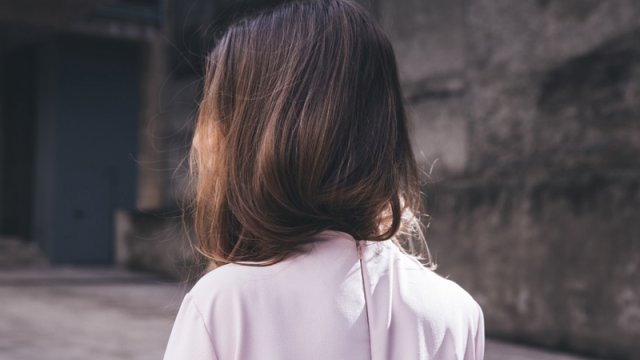 Bakıda 17 yaşlı qız itkin düşüb