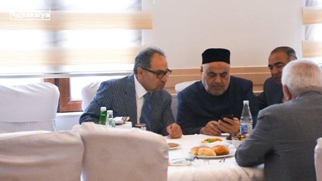 Şeyxlə Abel Məhərrəmov deputatın yasında - FOTOLAR