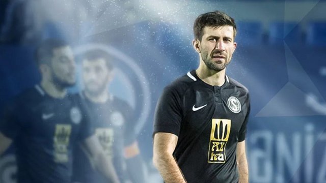 Azərbaycanlı tanınmış veteran futbolçu Türkiyədə dünyasını dəyişdi