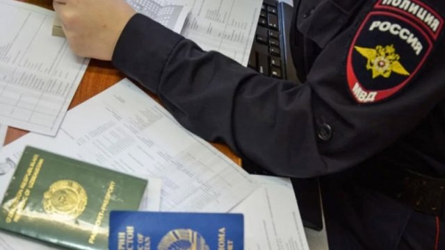 Rusiyada qanunsuz yaşayan azərbaycanlı saxlanıldı
