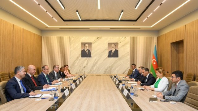 Rəşad Nəbiyev İslam İnkişaf Bankı Qrupunun nümayəndə heyəti ilə görüşüb - FOTO