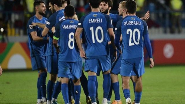 Azərbaycanlı futbolçular nə üçün xaricdə uğur qazana bilmirlər?