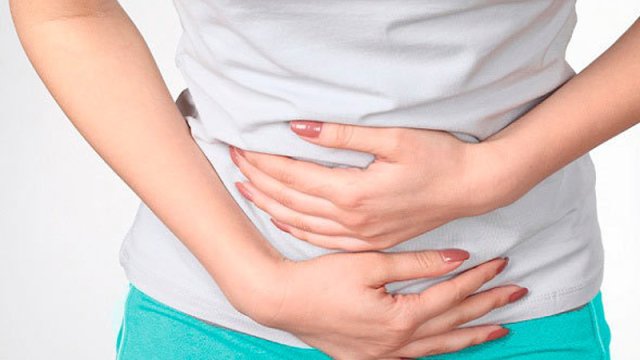 Dietoloq köpə səbəb olan qidaları və vərdişləri açıaldı - SİYAHI