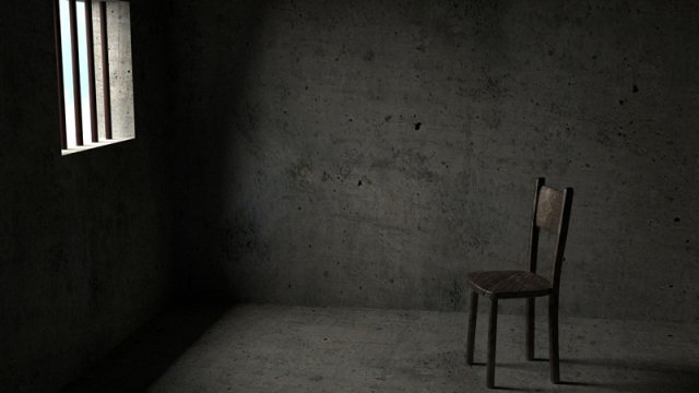 Çində dəbdəbəli saat mağazasını qarət edən 10 yaşlı məktəbli həbs olundu