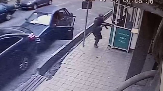 Tehran prokuroru Azərbaycan səfirliyinə hücum edənə ən ağır cəza istəyb