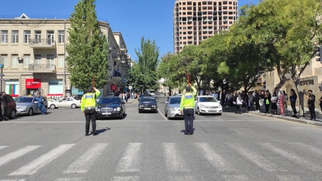 Şəhidlərin xatirəsi bir dəqiqəlik sükutla yad edildi