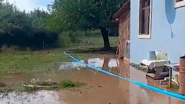 Beyləqanın iki kəndində yaşayış evlərini su basdı - FOTO/VİDEO