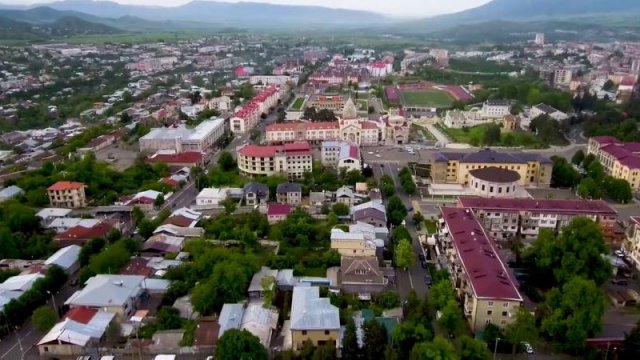 Xalq artistindən təklif: Xan Teatrı Xankəndində fəaliyyət göstərsin