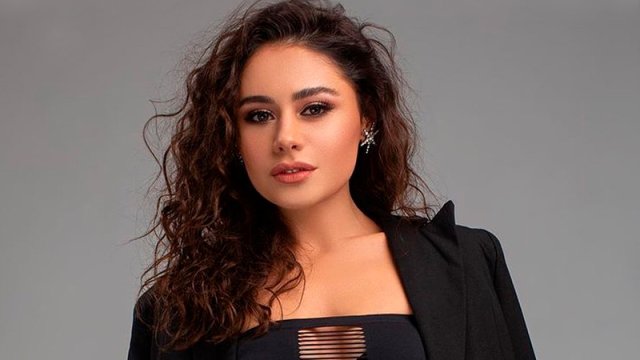 Samirə Əfəndi ailəsi ilə birlikdə İsraili tərk etdi