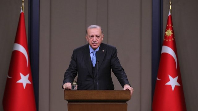 Ərdoğan ABŞ-ni ittiham edib: “Bu necə müttəfiqlikdir?”