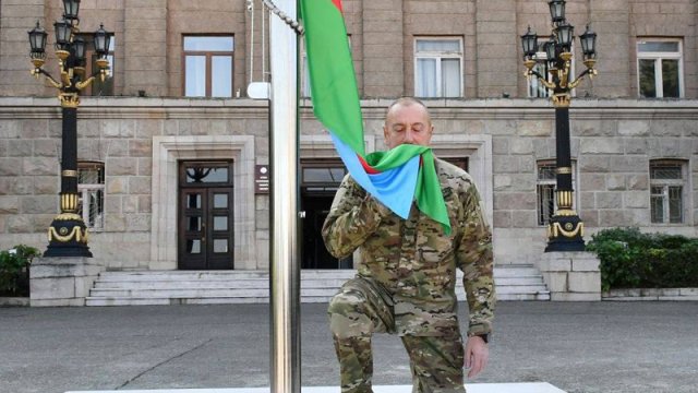 Xankəndidə Azərbaycan Bayrağının ucaldılması yeni dövrün başlanğıcıdır - RƏY