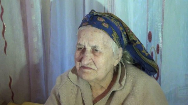 Erməni əsilli qadın: 