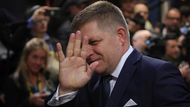 Slovakiya Aİ və NATO-dan çıxacaq?