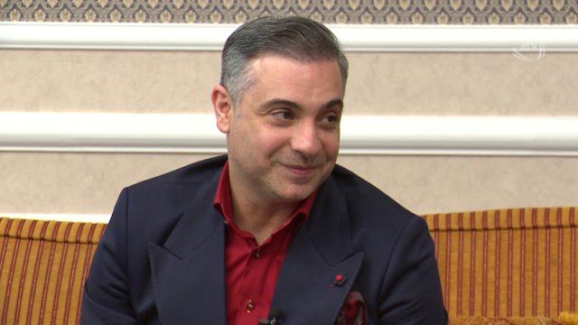 Rüfət Axundov tikinti biznesinə girib?