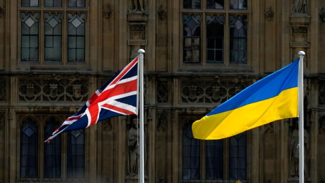 Ukraynalı qaçqınlar Böyük Britaniyada evsiz qala bilər