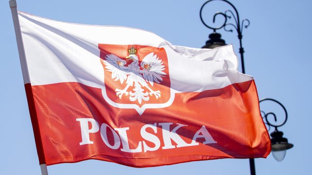 Hakim partiyaya hakimiyyəti təhvil vermək təklif edildi