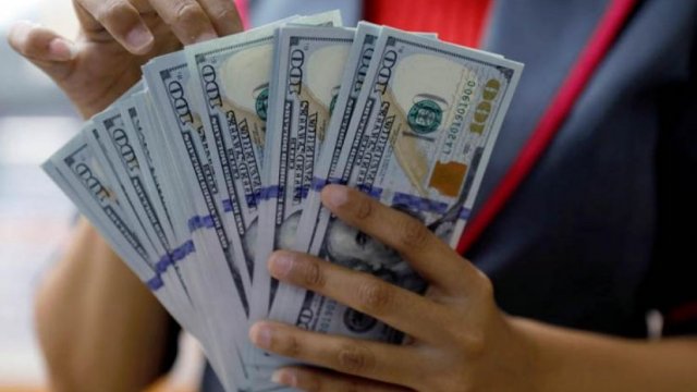Dollar niyə limitlə satılır? - Mərkəzi Bank sədri açıqladı
