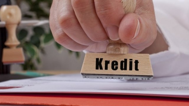 Ən az kreditlər kiçik sahibkarlara verilir – Müqayisə