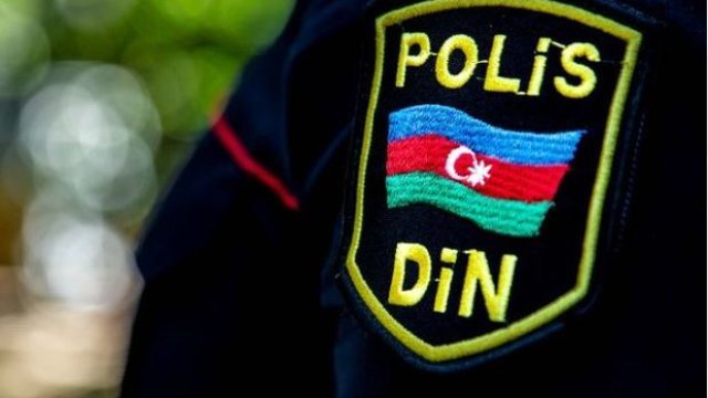 Polis Abşeronda özünü şübhəli aparan şəxsi saxladı