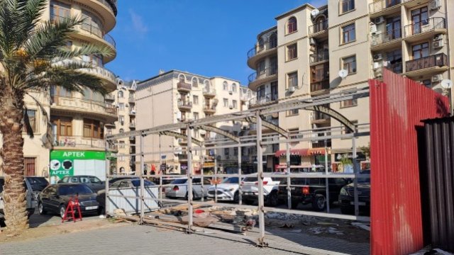 Qanunsuz tikililər söküldü - VİDEO