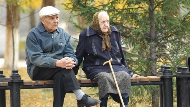Ölkəmizdə pensiya yaşı nə qədər olmalıdır?