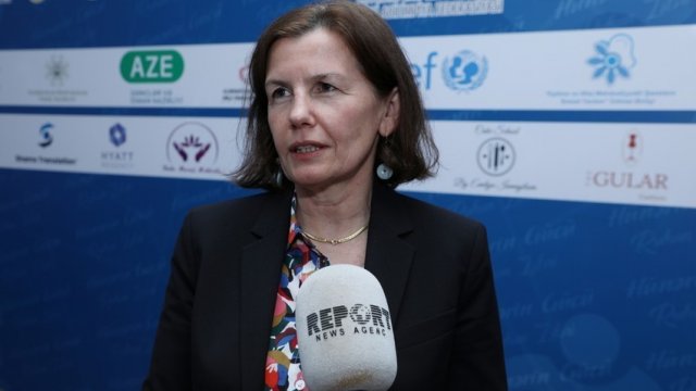 Fransa səfiri Mahmudovla Mbappenin qollarını müqayisə etdi