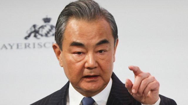 Çin Yaxın Şərqdəki münaqişənin həlli yolunu açıqladı