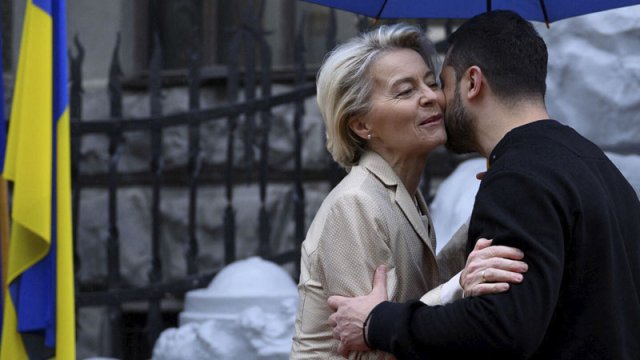 Ursula fon der Leyen 10 il sonra Avromaydan haqqında danışdı