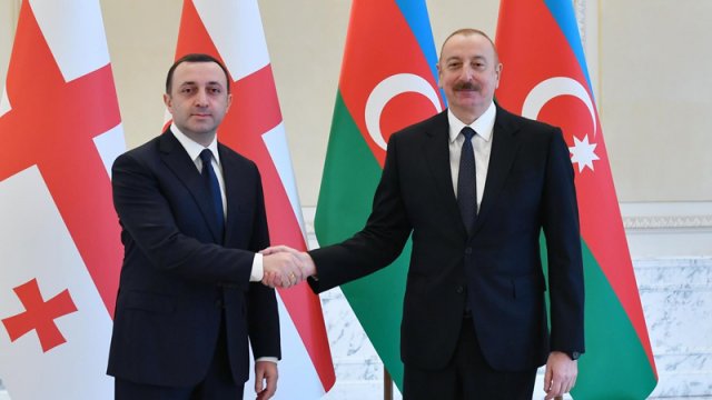 İlham Əliyev Bakıda səfərdə olan dövlət başçıları ilə görüşüb - YENİLƏNİB/FOTO