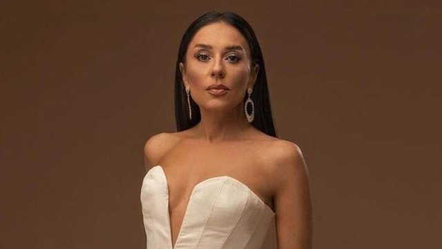 Tünzalə Ağayeva məhkum qadınla duet oxuyacaq