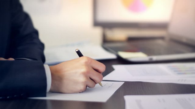 Türkiyəli milyonerin Bakıdakı şirkətinin kassa sənədləri oğurlandı